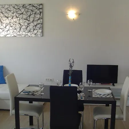 Luxor Apartment *